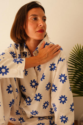 Julie A. fait du 36 et porte une taille XS/S