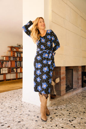 Julie D. fait du 38 et porte une taille M
