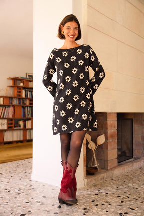 Julie A. fait du 36 et porte une taille XS