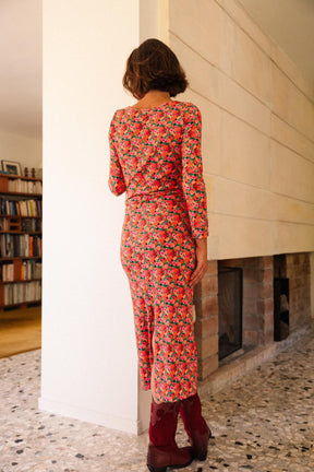 Julie A. fait du 36 et porte une taille XS