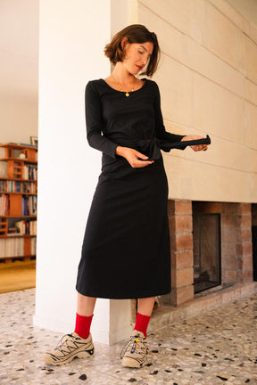 Julie A. fait du 36 et porte une taille XS