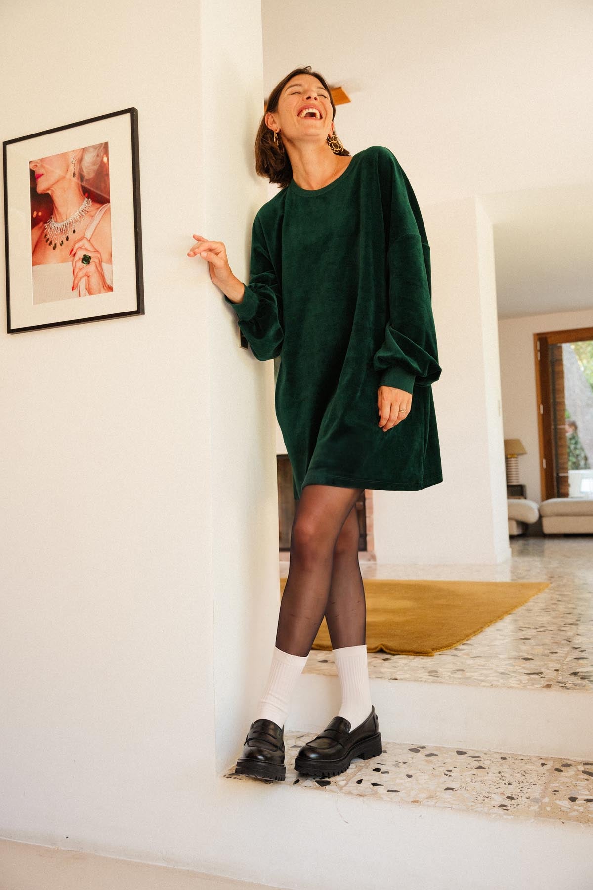 Julie A. is a size 36 and wears a size XS/S