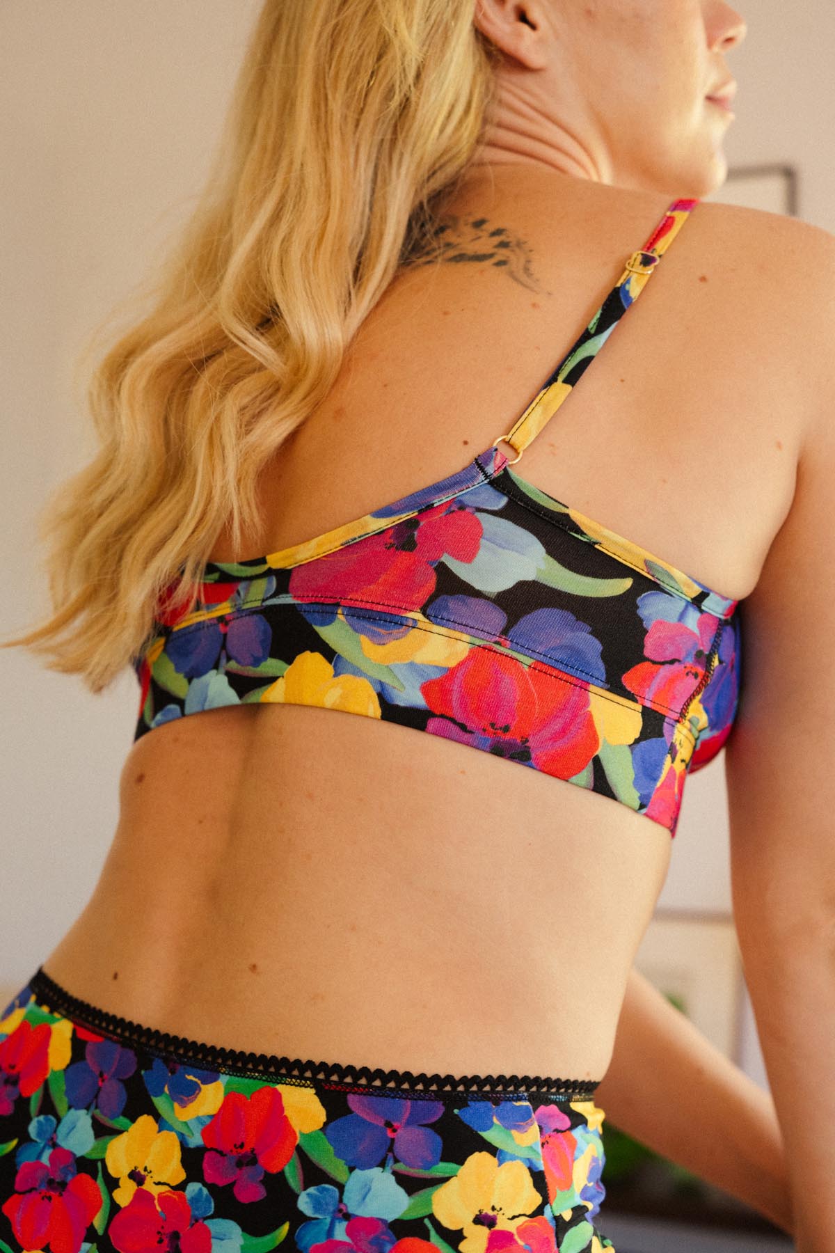 Julie D. fait du 90B et porte une taille M