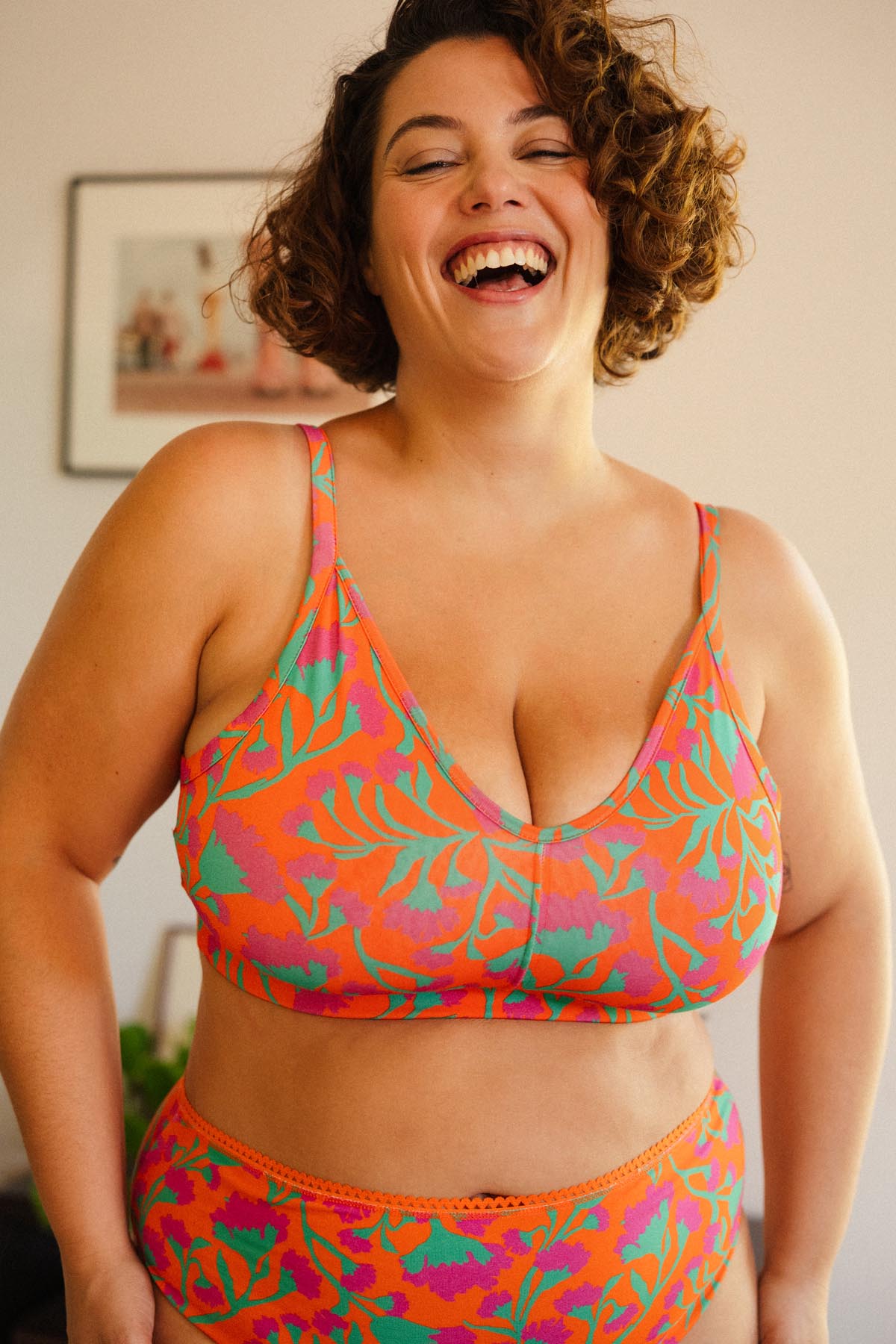 Amandine fait du 95G et porte une taille 3XL