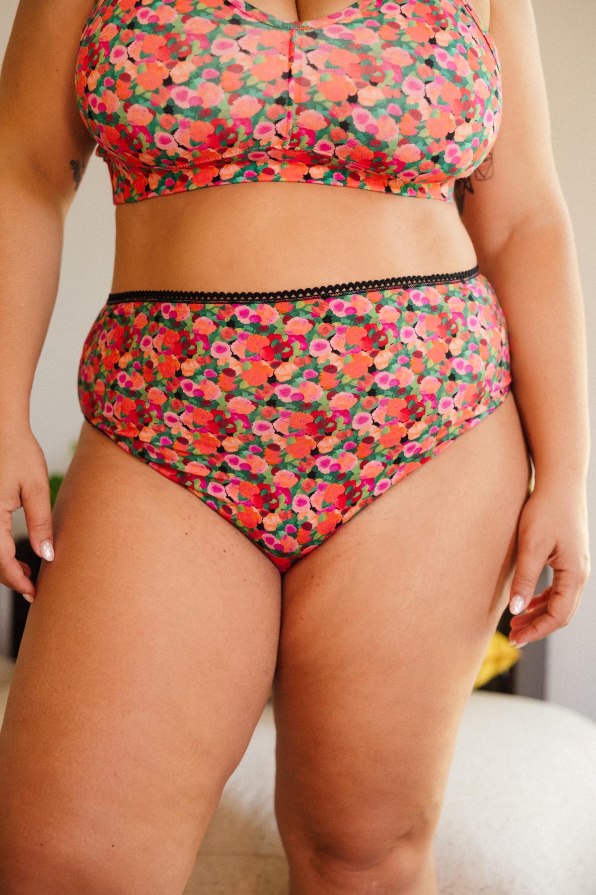 Amandine fait du 44 et porte une taille 2XL