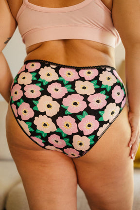 Amandine fait du 44 et porte une taille 2XL