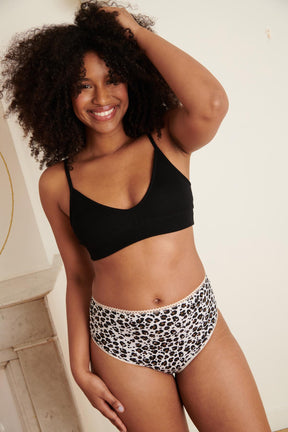 Marie-Charles fait du 38 et porte une taille M