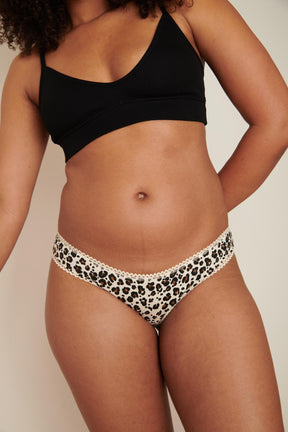 Marie-Charles fait du 38 et porte une taille M