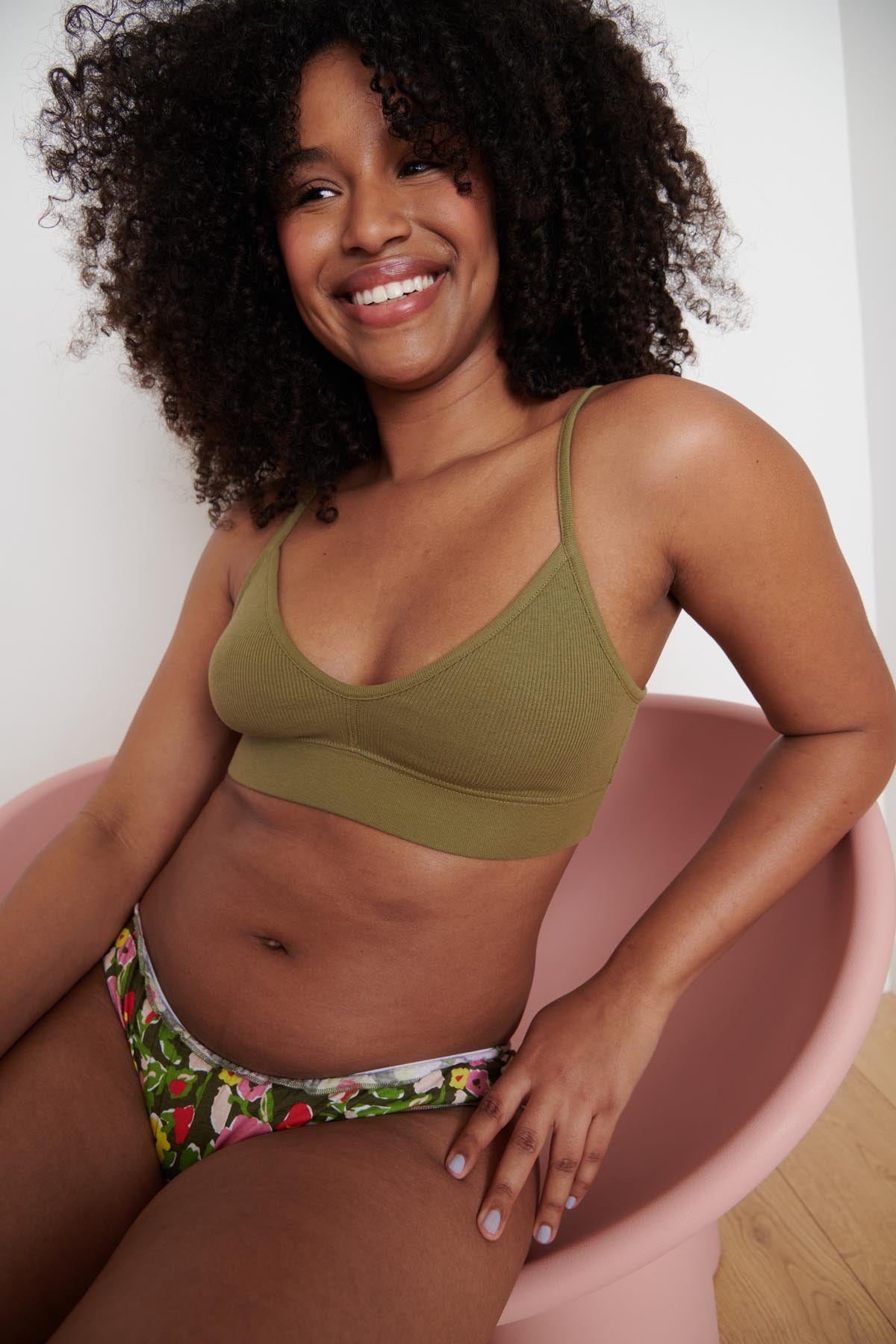 Marie-Charles fait du 38 et porte une taille M