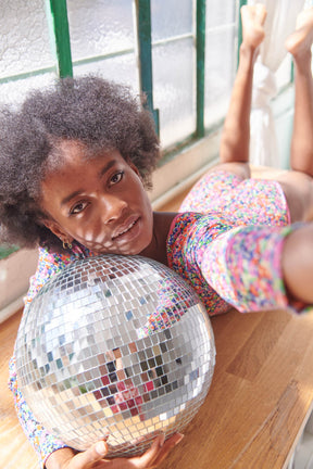 Kathy fait du 34 et porte une taille XS