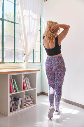 Julie fait du 40 et porte une taille M/L en bas et M en haut