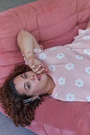 Amandine fait du 44 et porte une taille 2XL