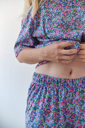 Julie fait du 40 et porte une taille M