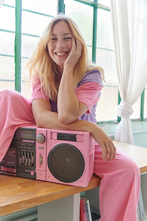 Julie fait du 40 et porte une taille M