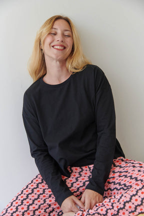 Julie fait du 40 et porte une taille M