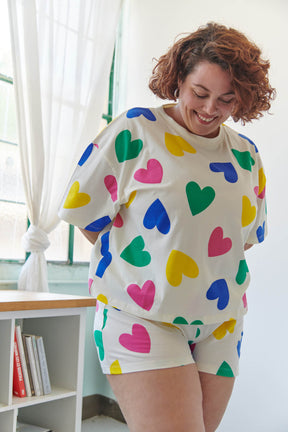 Amandine fait du 44 et porte une taille 2XL