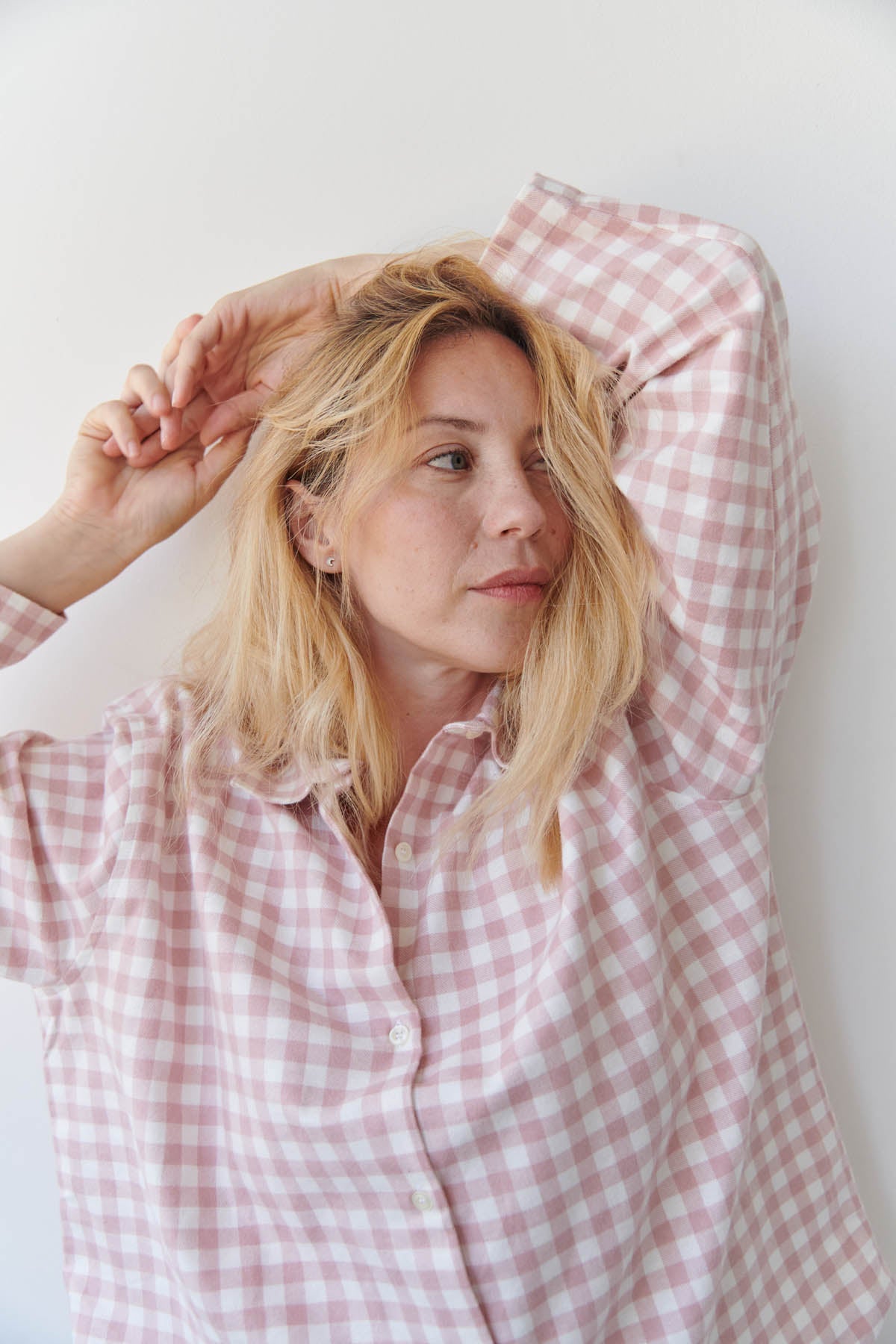 Julie fait du 40 et porte une taille M