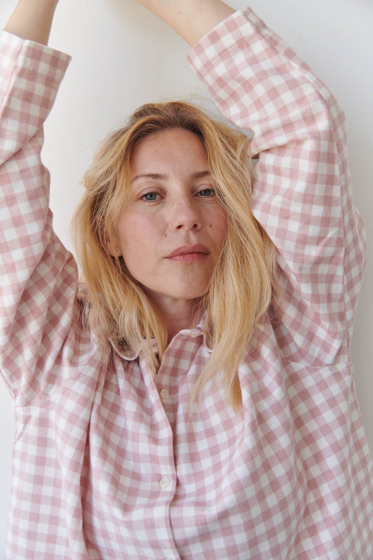 Julie fait du 40 et porte une taille M