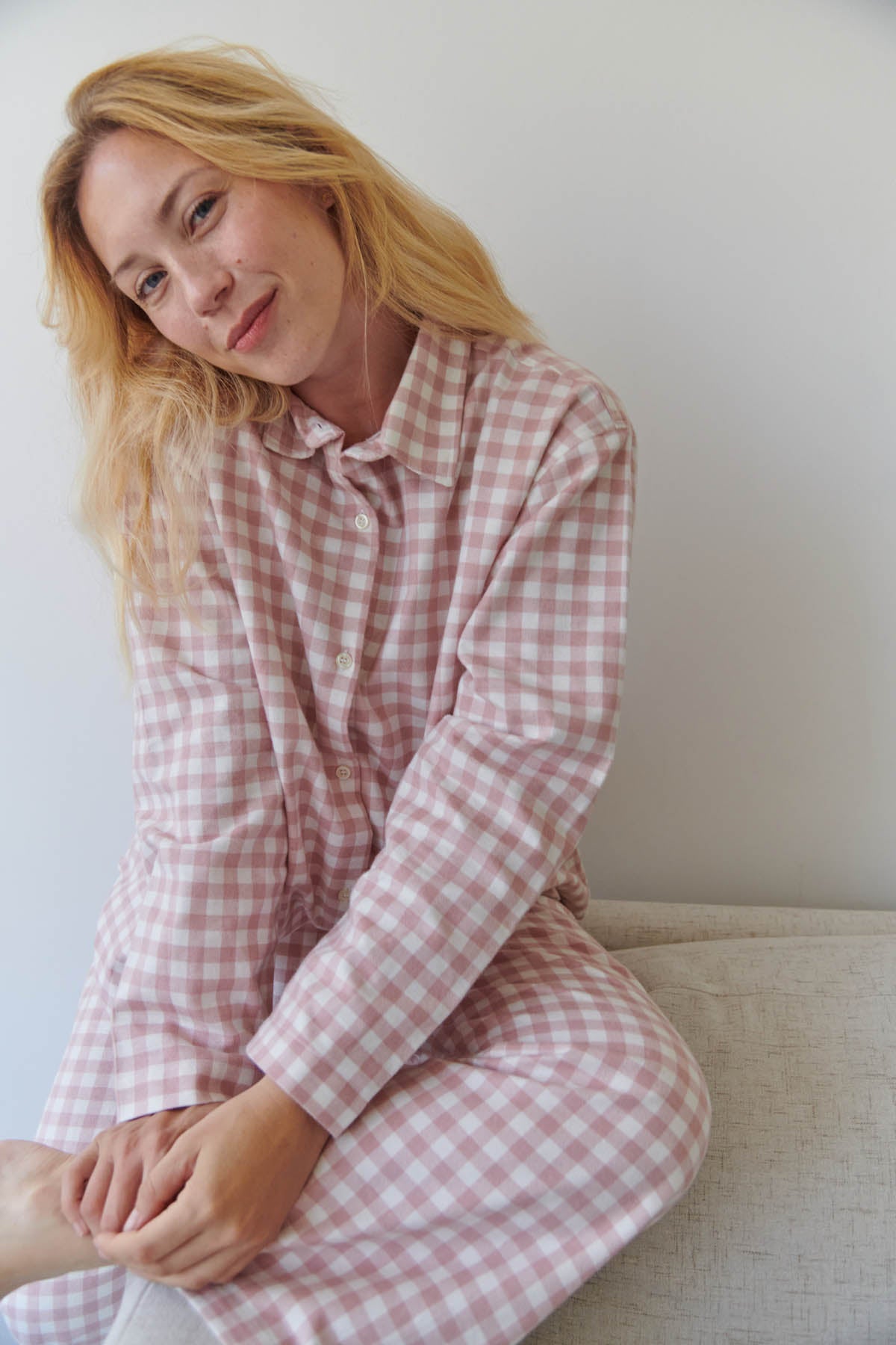 Julie fait du 40 et porte une taille M