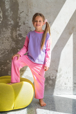 G. porte une taille 7/8 ans