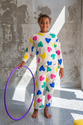 M. porte une taille 11/12 ans
