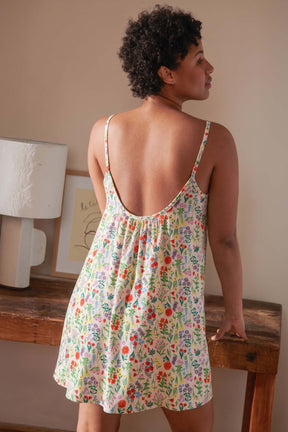 Marie-Charles is a size 38 and wears a size M