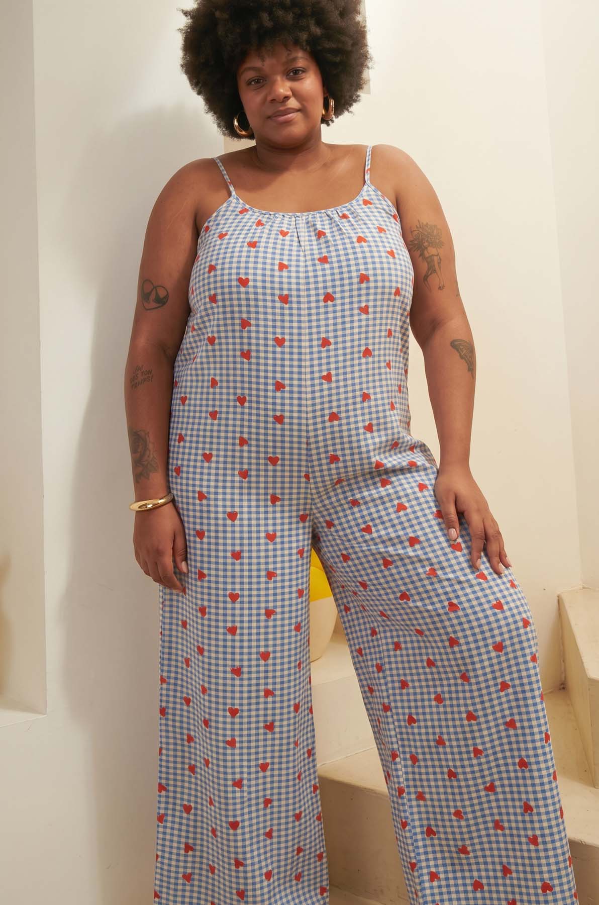 Tiffany is a size 48 and wears a size 3XL